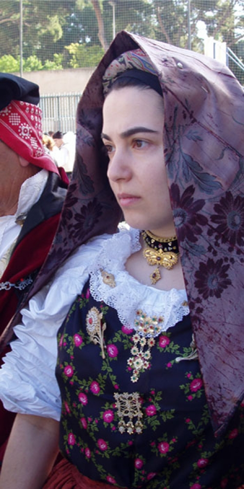 Costumi Sardi del Gruppo Folk Campidano di Quartucciu